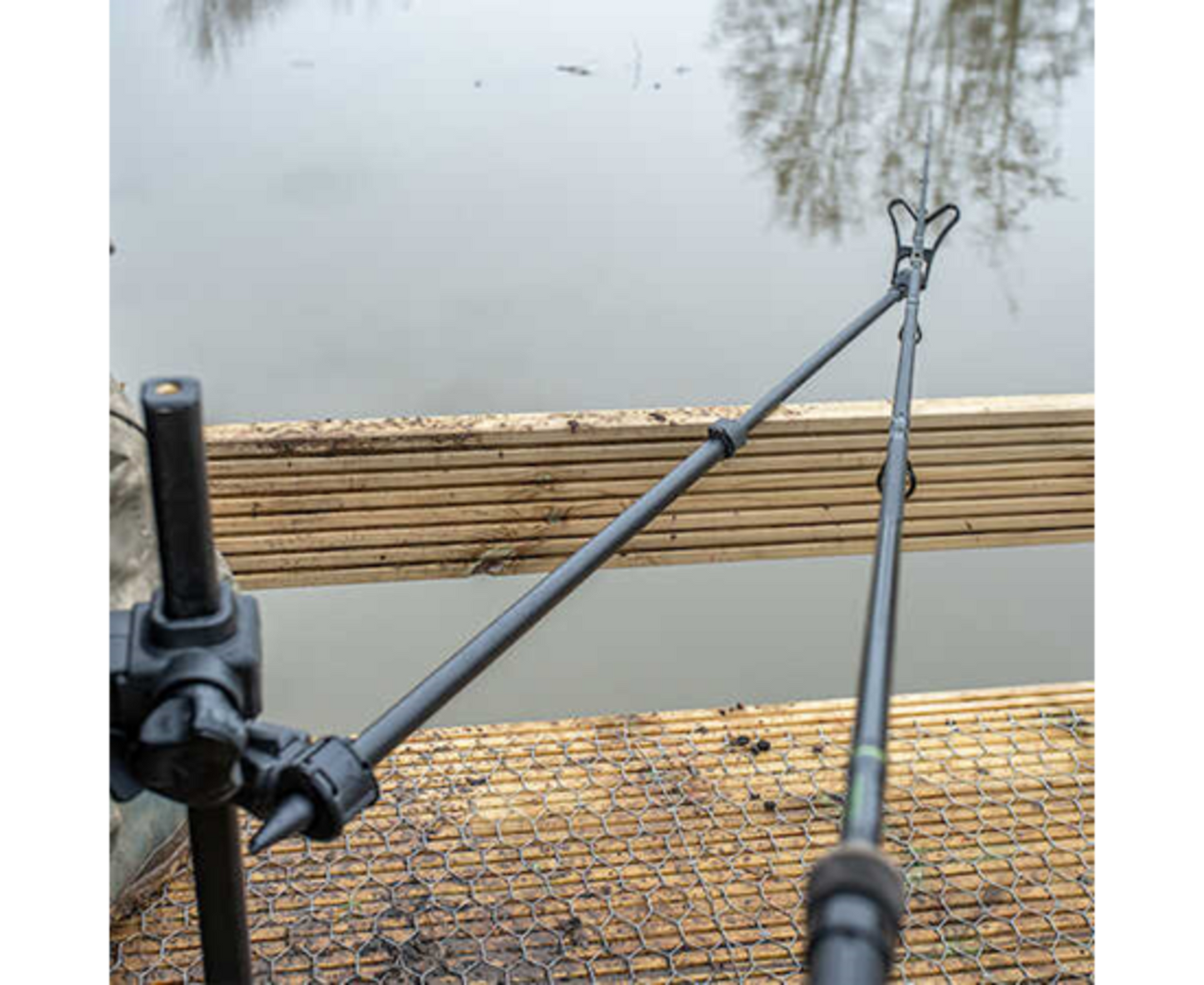 Bras d'alimentation télescopique