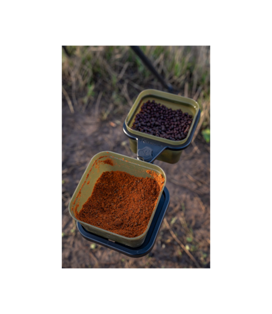 Compact waiter tray