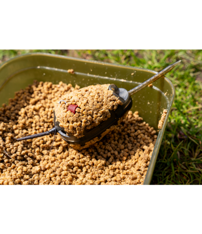 Double Method Feeder